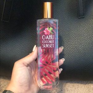 Bath & Body Works Oahu Coconut Sunset Mist